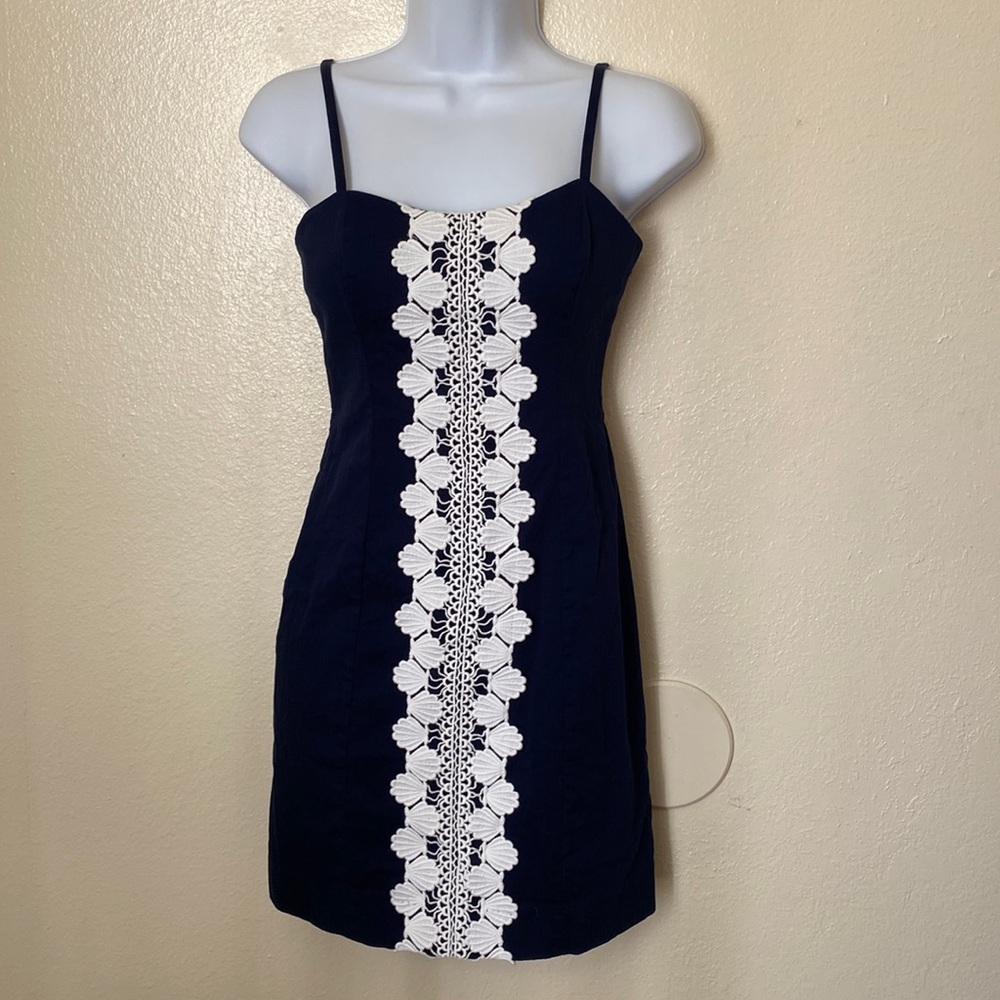 Lilly Pulitzer Women’s Shelli Navy White Lace Spaghetti Strap Mini Dress 00 / XS - Picture 2 of 9